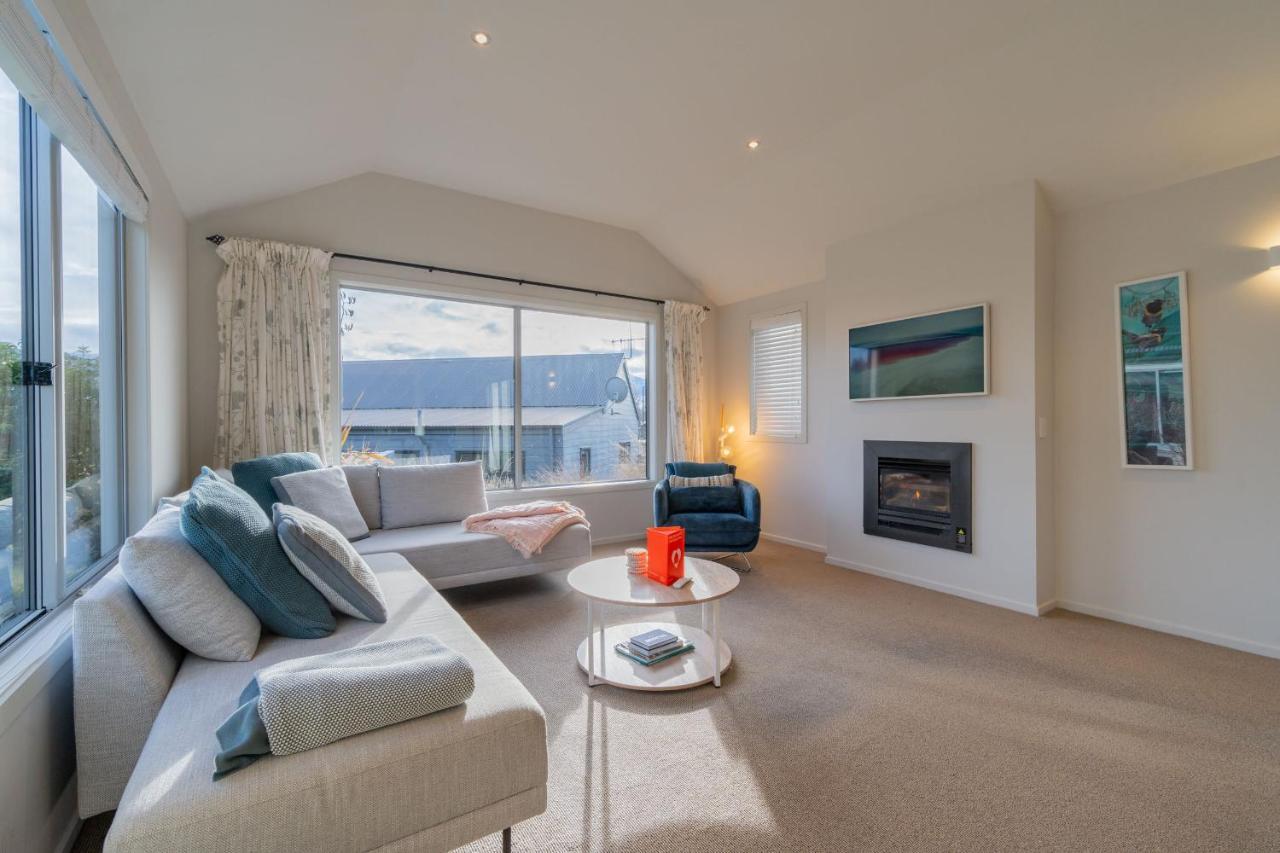 Southland Sounds - Te Anau Holiday Home Eksteriør billede
